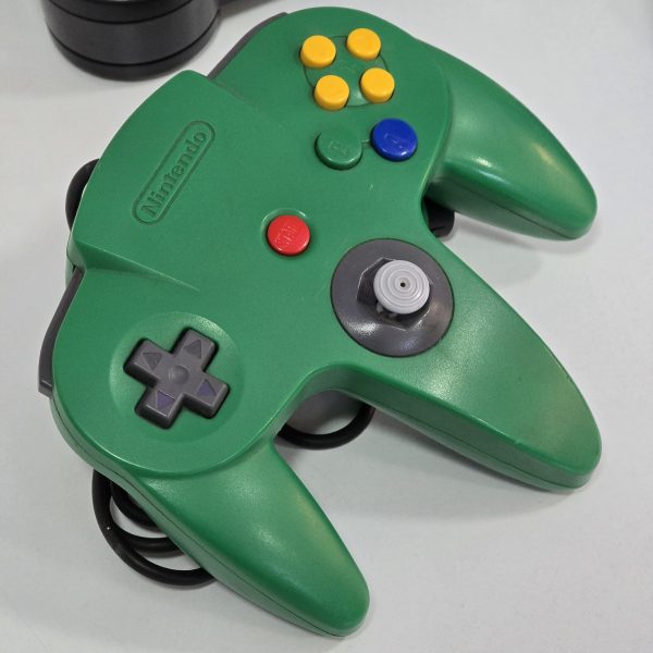 KONSOLË NINTENDO 64 1997 - Figura 3