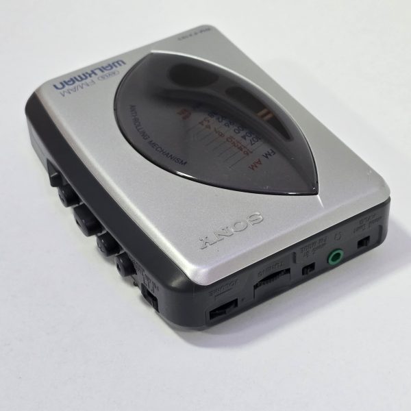 WALKMAN RADIO SONY WM-FX193 - Figura 3