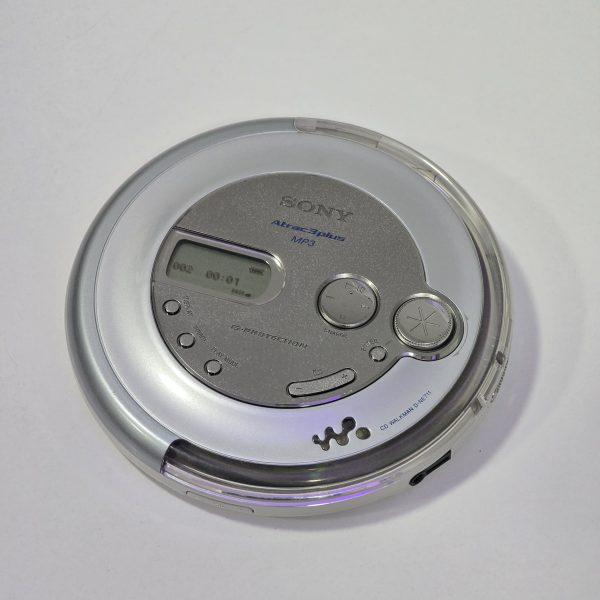 WALKMAN CD SONY D-NE711