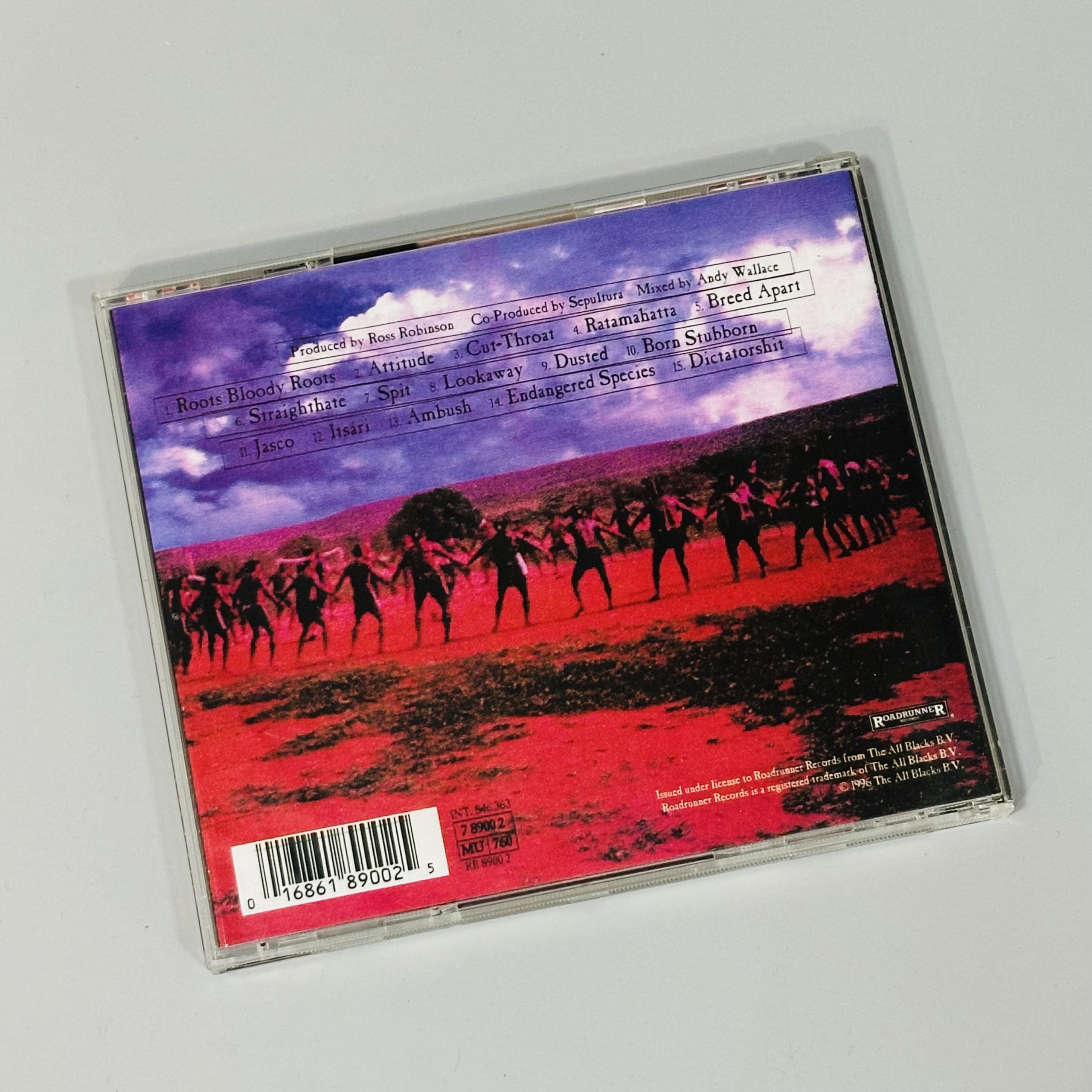 SEPULTURA "ROOTS" 1996 - Figura 3