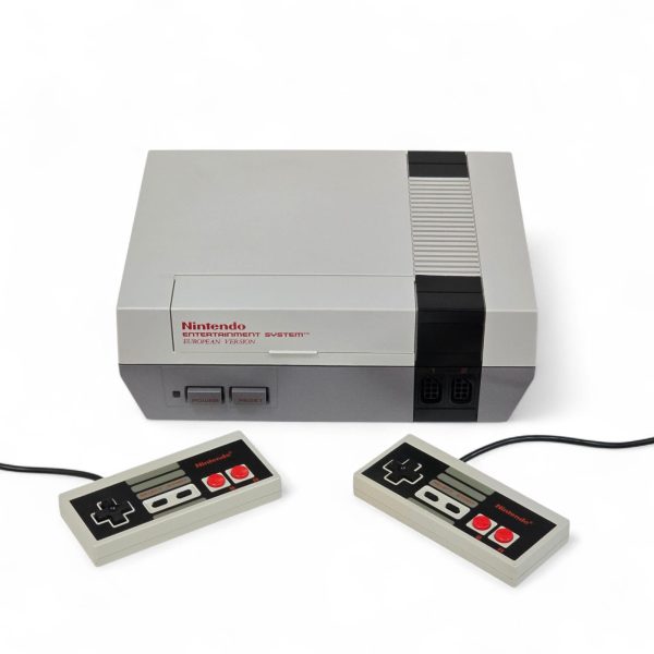 NINTENDO NES 001 A 1985