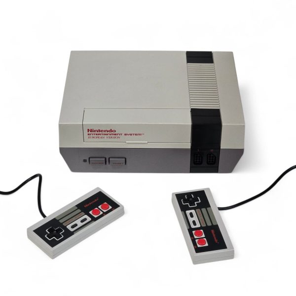 NINTENDO NES 001 1985